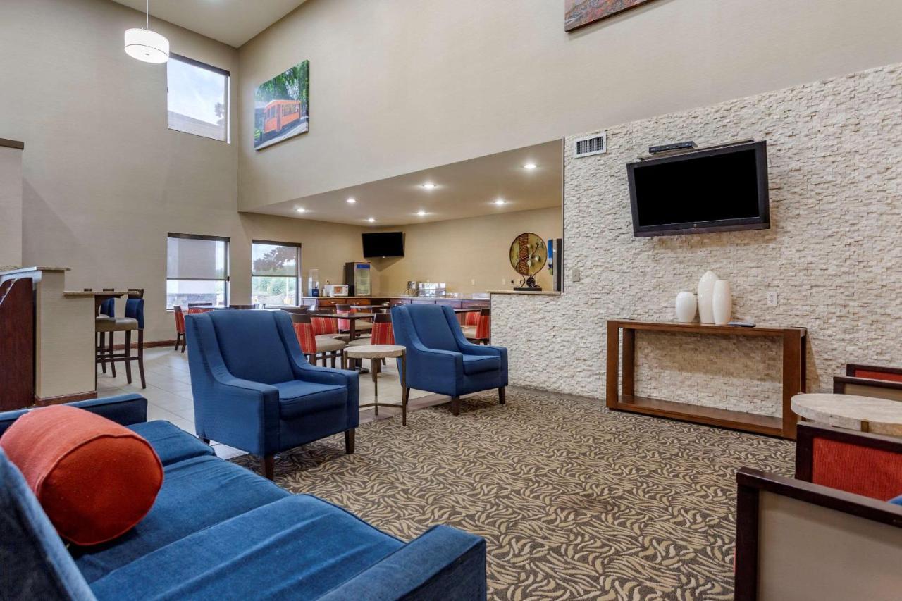 Comfort Suites Мемфис Экстерьер фото