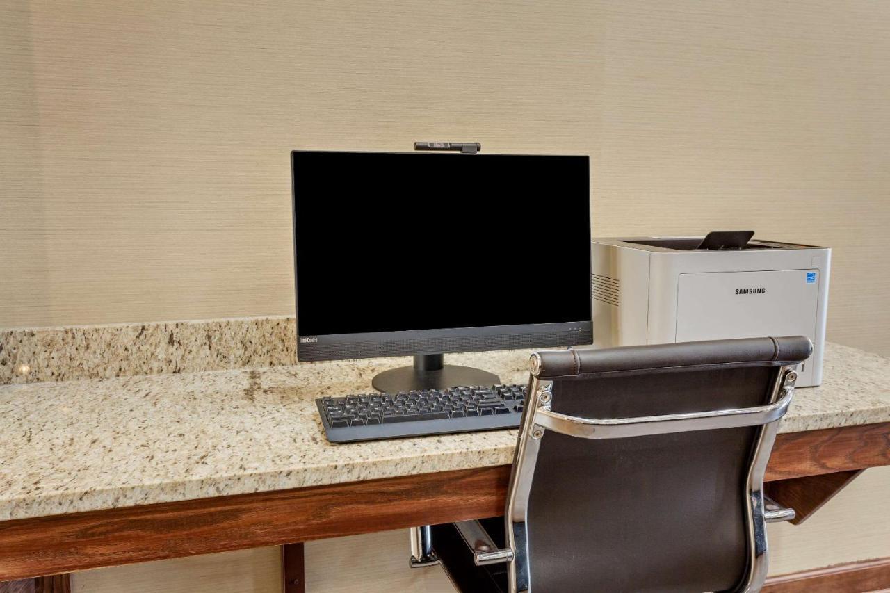 Comfort Suites Мемфис Экстерьер фото